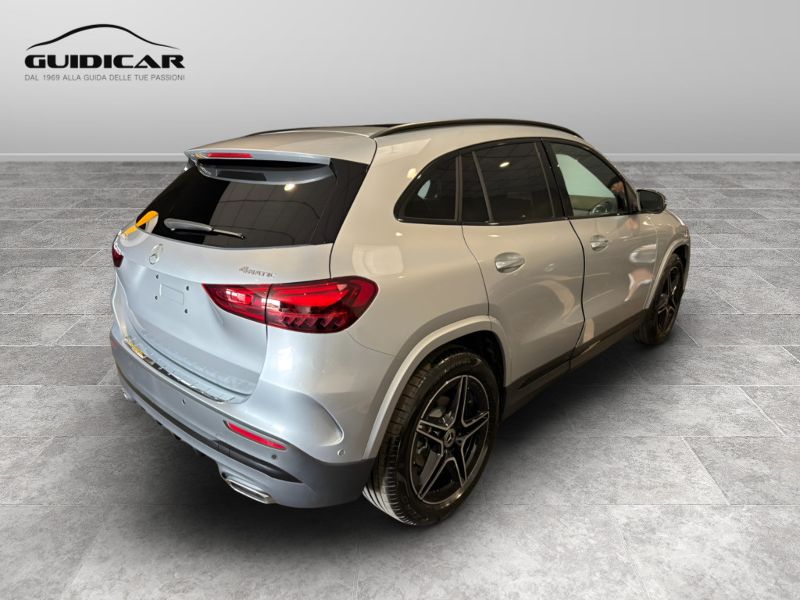 GuidiCar - MERCEDES BENZ NUOVA GLA 1 GLA 200 d Automatic 4MATIC AMG Line ADVANCED PLUS Nuovo