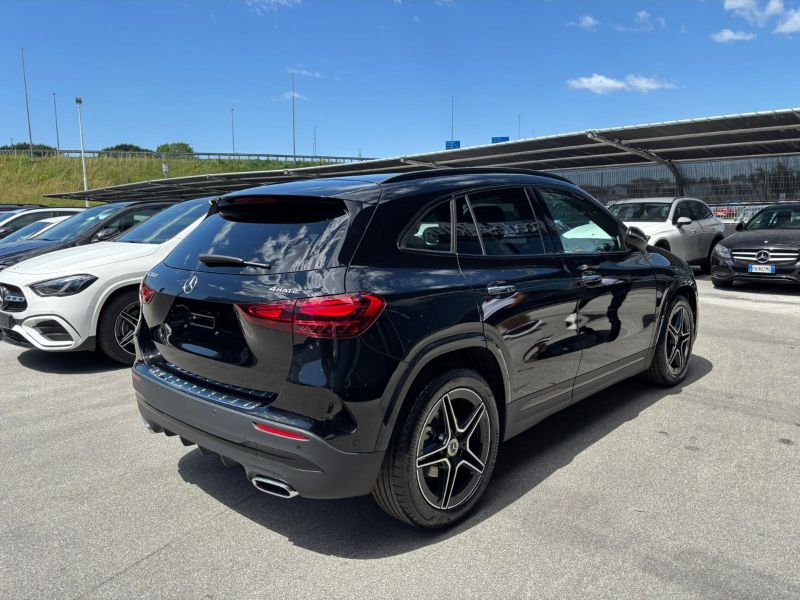 GuidiCar - MERCEDES BENZ NUOVA GLA 1 GLA 200 d Automatic 4MATIC AMG Line ADVANCED PLUS Nuovo