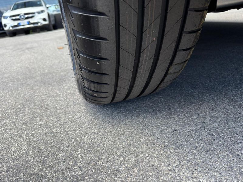 GuidiCar - MERCEDES BENZ NUOVA GLA 1 GLA 200 d Automatic 4MATIC AMG Line ADVANCED PLUS Nuovo