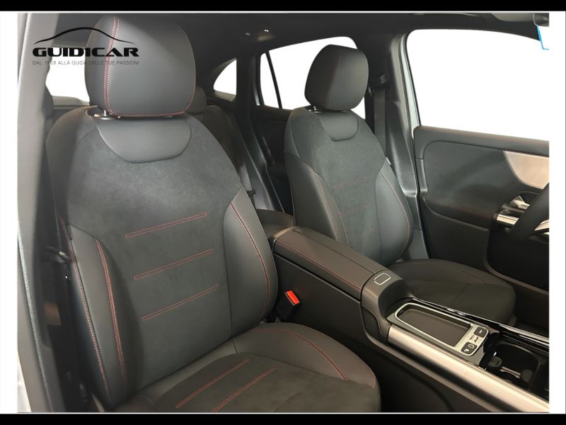 GuidiCar - MERCEDES BENZ NUOVA GLA 1 GLA 200 d Automatic 4MATIC AMG Line ADVANCED PLUS Nuovo