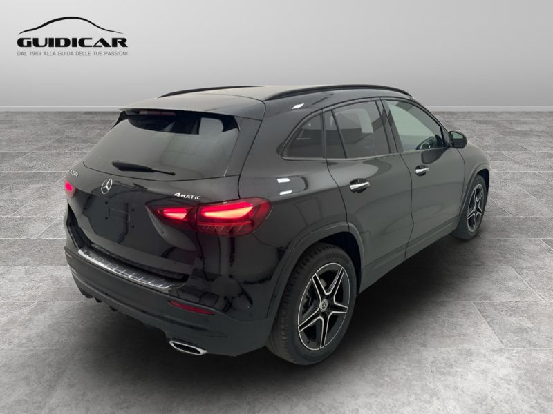 GuidiCar - MERCEDES BENZ NUOVA GLA 1 GLA 200 d Automatic 4MATIC AMG Line ADVANCED PLUS Nuovo