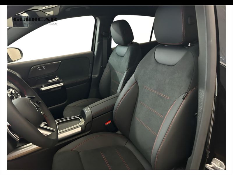 GuidiCar - MERCEDES BENZ NUOVA GLA 1 GLA 200 d Automatic 4MATIC AMG Line ADVANCED PLUS Nuovo
