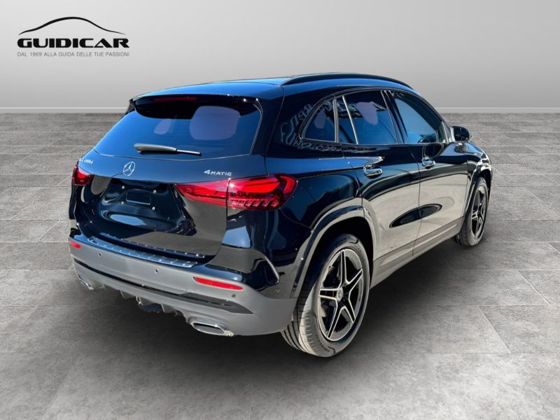 GuidiCar - MERCEDES BENZ NUOVA GLA 1 GLA 200 d Automatic 4MATIC AMG Line ADVANCED PLUS Nuovo