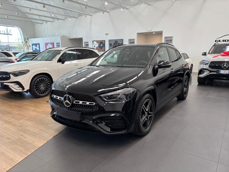 GuidiCar - MERCEDES BENZ NUOVA GLA 1 GLA 200 d Automatic 4MATIC AMG Line ADVANCED PLUS Nuovo