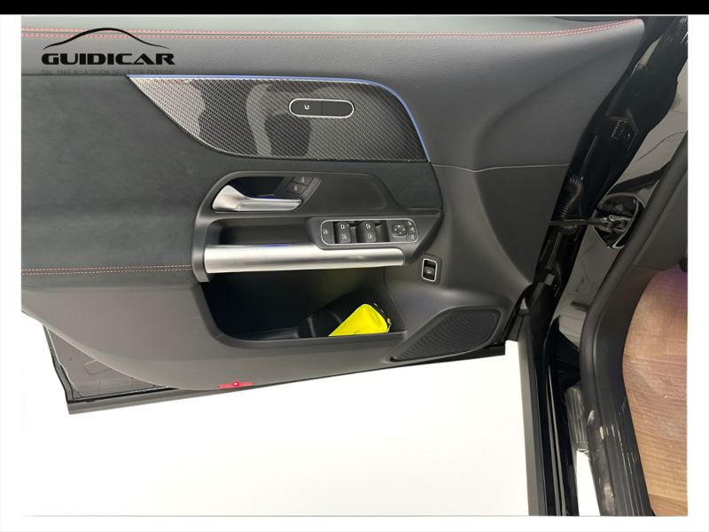 GuidiCar - MERCEDES BENZ NUOVA GLA 1 GLA 200 d Automatic 4MATIC AMG Line ADVANCED PLUS Nuovo
