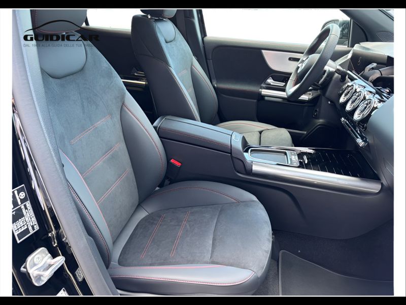 GuidiCar - MERCEDES BENZ NUOVA GLA 1 GLA 200 d Automatic 4MATIC AMG Line ADVANCED PLUS Nuovo