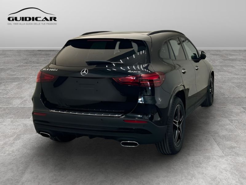 GuidiCar - MERCEDES BENZ NUOVA GLA 1 GLA 200 d Automatic 4MATIC AMG Line ADVANCED PLUS Nuovo