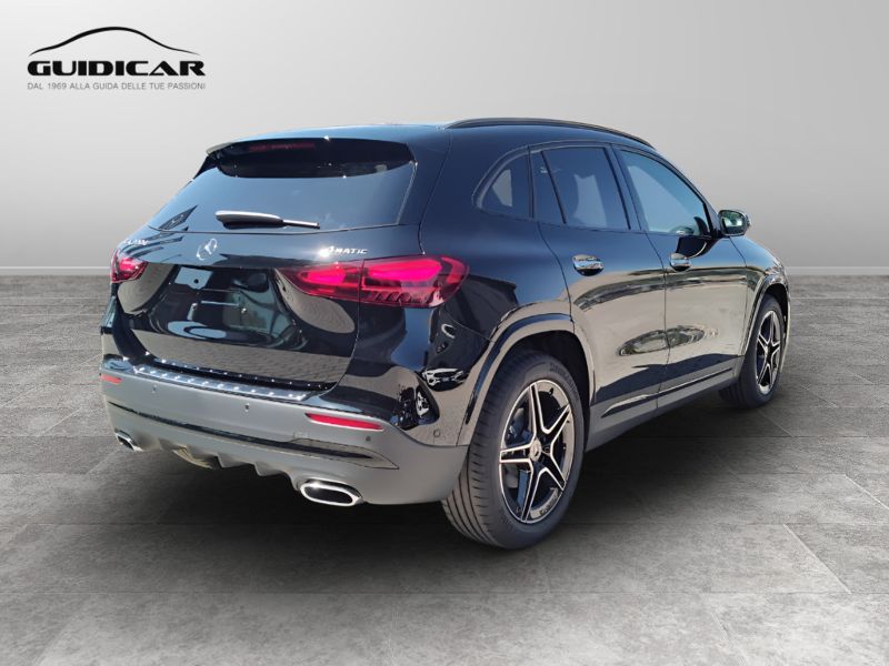 GuidiCar - MERCEDES BENZ NUOVA GLA 1 GLA 200 d Automatic 4MATIC AMG Line ADVANCED PLUS Nuovo