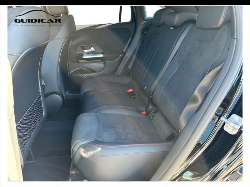 GuidiCar - MERCEDES BENZ NUOVA GLA 1 GLA 200 d Automatic 4MATIC AMG Line ADVANCED PLUS Nuovo