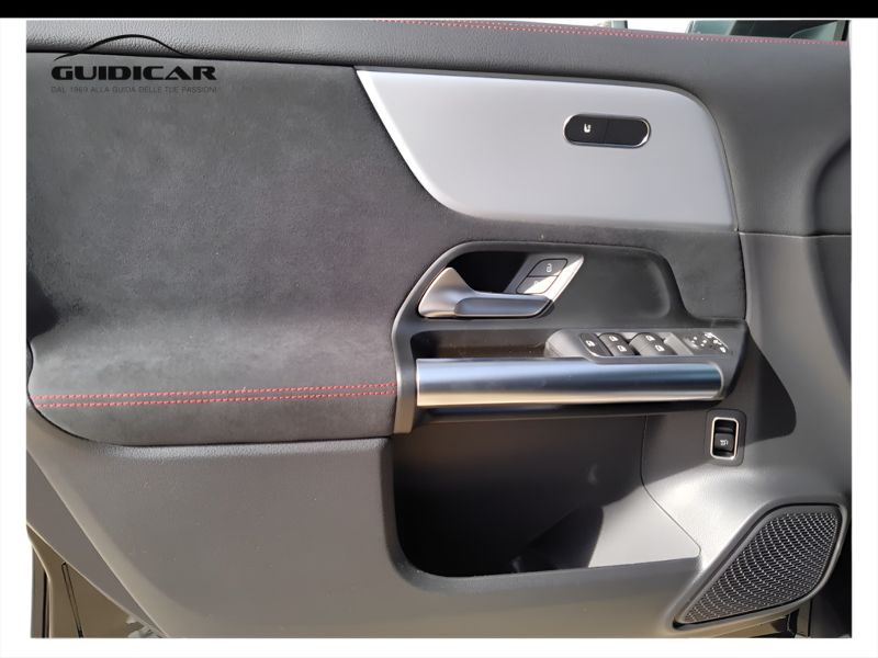 GuidiCar - MERCEDES BENZ NUOVA GLA 1 GLA 200 d Automatic 4MATIC AMG Line ADVANCED PLUS Nuovo