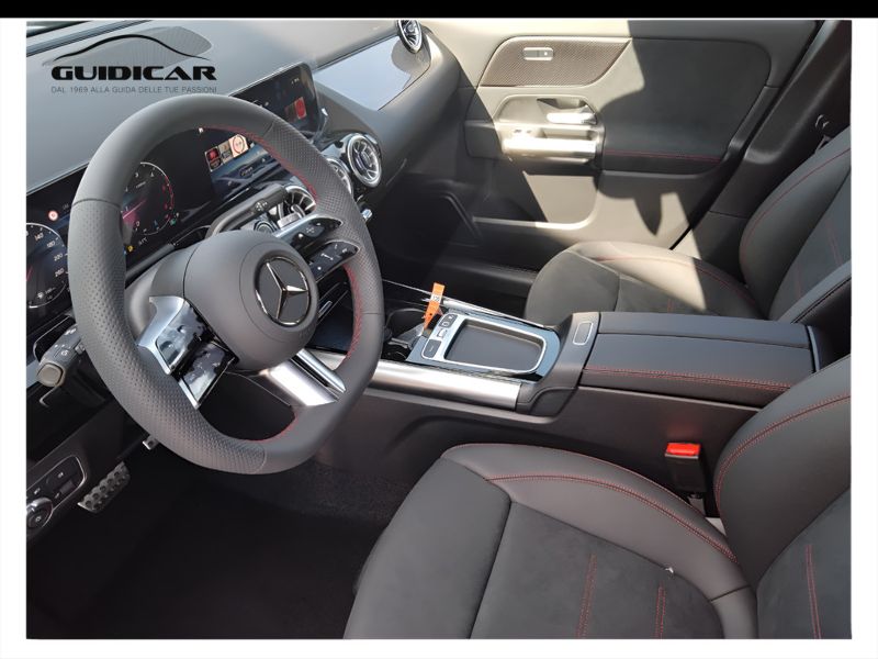 GuidiCar - MERCEDES BENZ NUOVA GLA 1 GLA 200 d Automatic 4MATIC AMG Line ADVANCED PLUS Nuovo