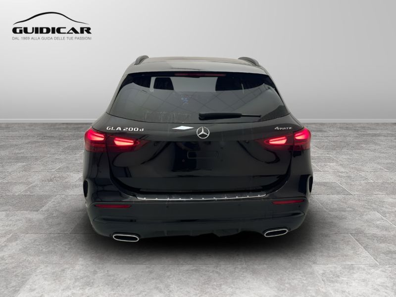 GuidiCar - MERCEDES BENZ NUOVA GLA 1 GLA 200 d Automatic 4MATIC AMG Line ADVANCED PLUS Nuovo