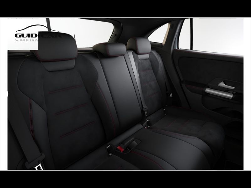 GuidiCar - MERCEDES BENZ NUOVA GLA 1 GLA 200 d Automatic 4MATIC AMG Line ADVANCED PLUS Nuovo