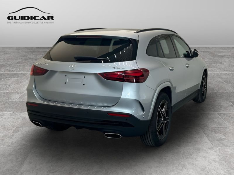 GuidiCar - MERCEDES BENZ NUOVA GLA 1 GLA 200 d Automatic 4MATIC AMG Line ADVANCED PLUS Nuovo