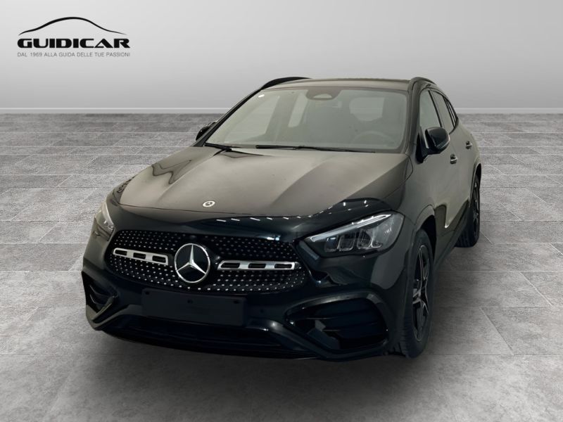GuidiCar - MERCEDES BENZ NUOVA GLA 1 GLA 200 d Automatic 4MATIC AMG Line ADVANCED PLUS Nuovo