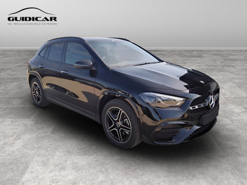 GuidiCar - MERCEDES BENZ NUOVA GLA 1 GLA 200 d Automatic 4MATIC AMG Line ADVANCED PLUS Nuovo