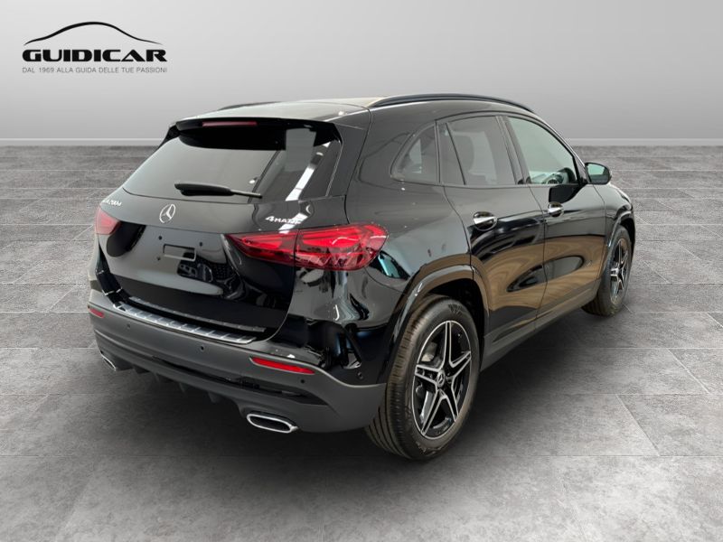GuidiCar - MERCEDES BENZ NUOVA GLA 1 GLA 200 d Automatic 4MATIC AMG Line ADVANCED PLUS Nuovo