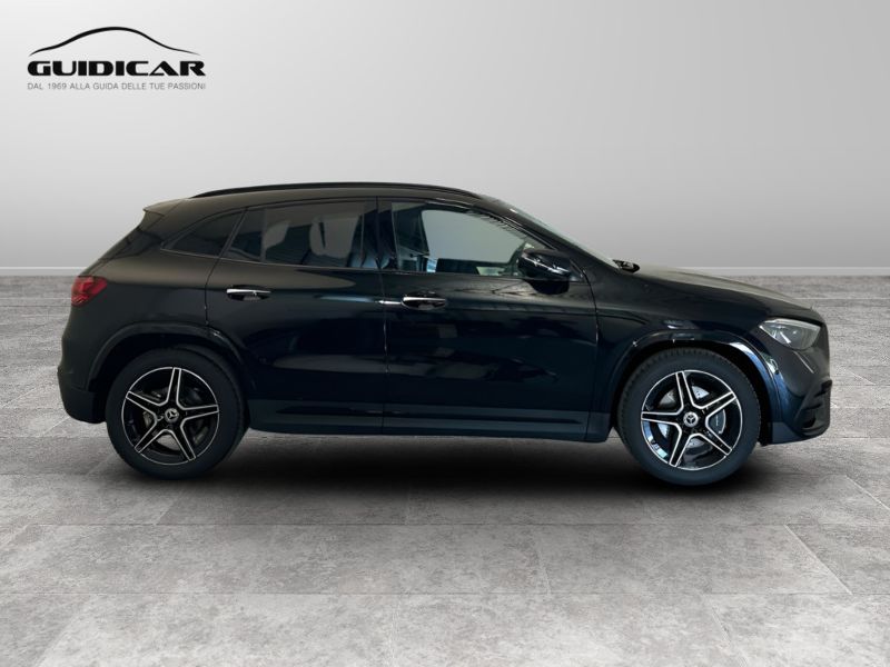 GuidiCar - MERCEDES BENZ NUOVA GLA 1 GLA 200 d Automatic 4MATIC AMG Line ADVANCED PLUS Nuovo