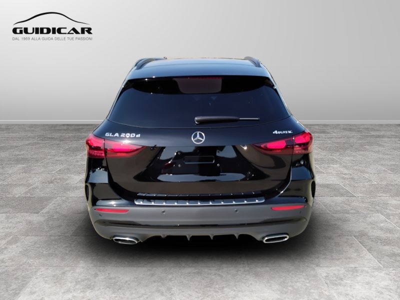 GuidiCar - MERCEDES BENZ NUOVA GLA 1 GLA 200 d Automatic 4MATIC AMG Line ADVANCED PLUS Nuovo