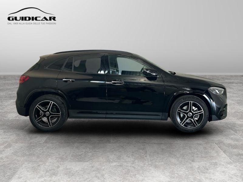 GuidiCar - MERCEDES BENZ NUOVA GLA 1 GLA 200 d Automatic 4MATIC AMG Line ADVANCED PLUS Nuovo
