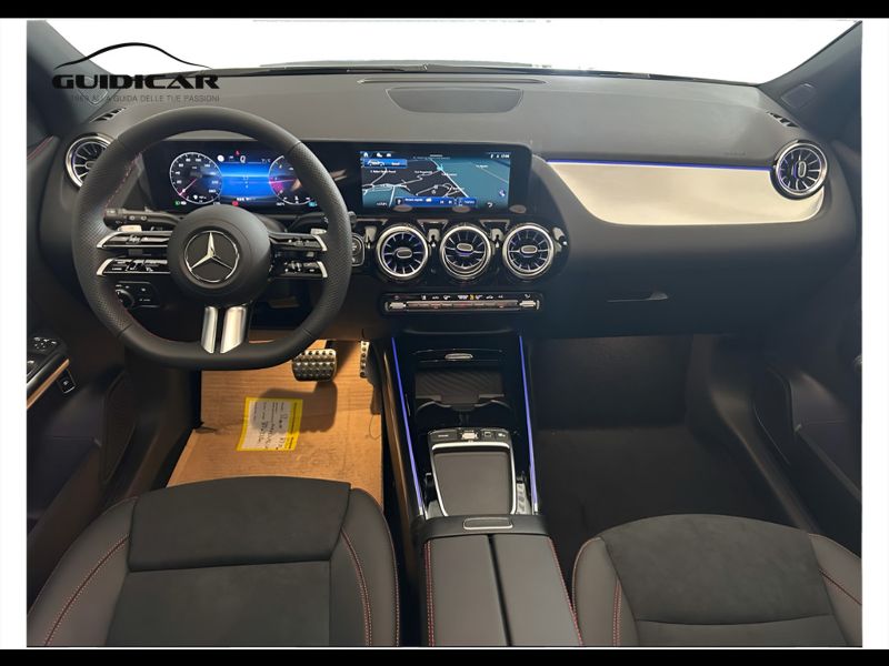 GuidiCar - MERCEDES BENZ NUOVA GLA 1 GLA 200 d Automatic 4MATIC AMG Line ADVANCED PLUS Nuovo