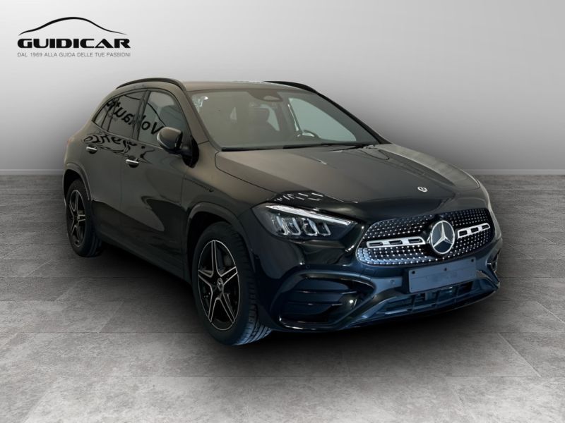 GuidiCar - MERCEDES BENZ NUOVA GLA 1 GLA 200 d Automatic 4MATIC AMG Line ADVANCED PLUS Nuovo