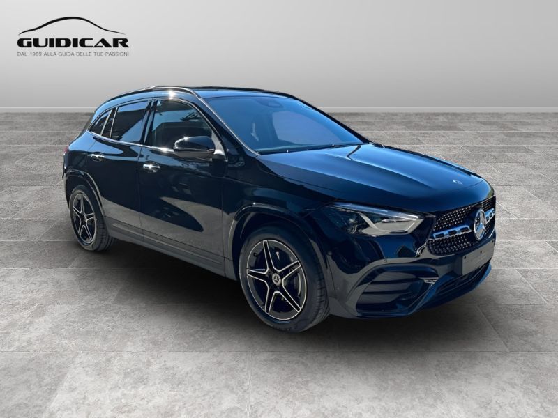 GuidiCar - MERCEDES BENZ NUOVA GLA 1 GLA 200 d Automatic 4MATIC AMG Line ADVANCED PLUS Nuovo