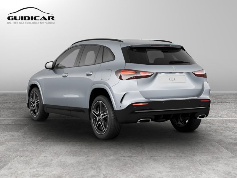GuidiCar - MERCEDES BENZ NUOVA GLA 1 GLA 200 d Automatic 4MATIC AMG Line ADVANCED PLUS Nuovo