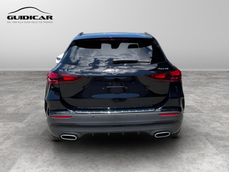 GuidiCar - MERCEDES BENZ NUOVA GLA 1 GLA 200 d Automatic 4MATIC AMG Line ADVANCED PLUS Nuovo