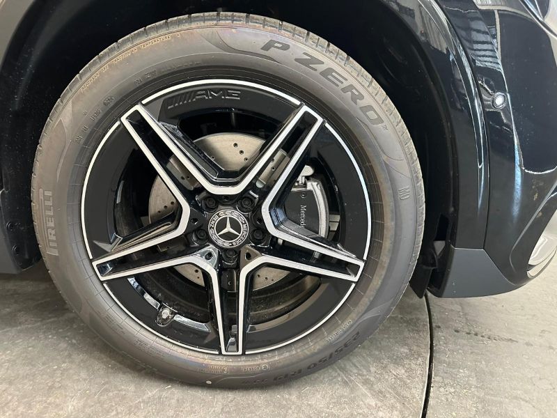 GuidiCar - MERCEDES BENZ NUOVA GLA 1 GLA 200 d Automatic 4MATIC AMG Line ADVANCED PLUS Nuovo