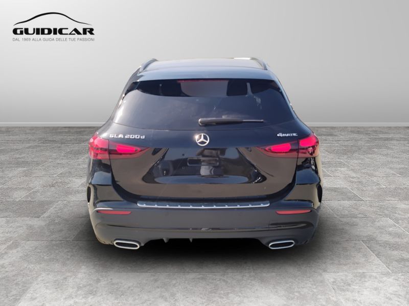 GuidiCar - MERCEDES BENZ NUOVA GLA 1 GLA 200 d Automatic 4MATIC AMG Line ADVANCED PLUS Nuovo