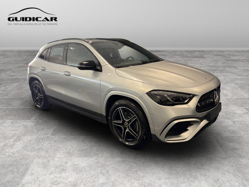 GuidiCar - MERCEDES BENZ NUOVA GLA 1 GLA 200 d Automatic 4MATIC AMG Line ADVANCED PLUS Nuovo