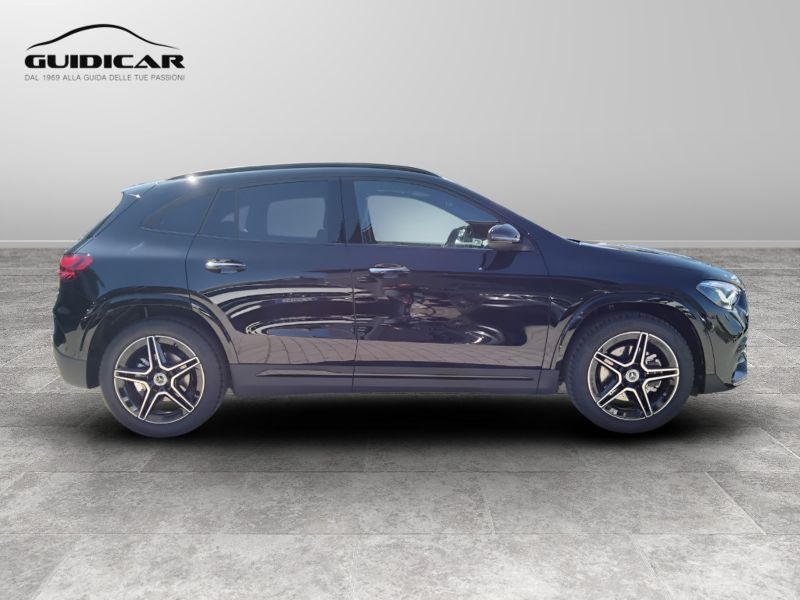 GuidiCar - MERCEDES BENZ NUOVA GLA 1 GLA 200 d Automatic 4MATIC AMG Line ADVANCED PLUS Nuovo