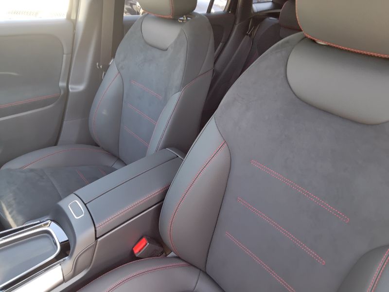 GuidiCar - MERCEDES BENZ NUOVA GLA 1 GLA 200 d Automatic 4MATIC AMG Line ADVANCED PLUS Nuovo