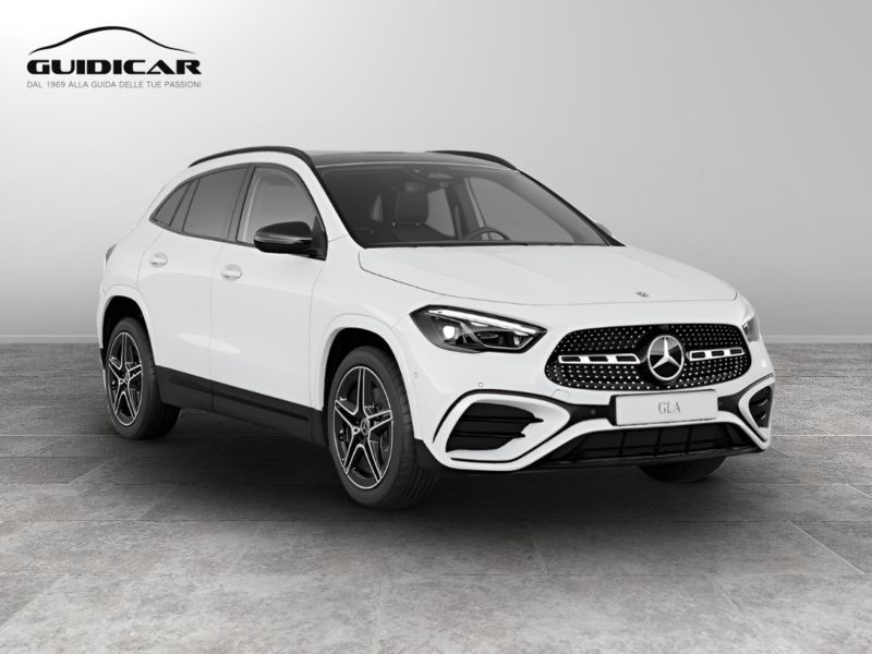 GuidiCar - MERCEDES BENZ NUOVA GLA 1 GLA 200 d Automatic 4MATIC AMG Line ADVANCED PLUS Nuovo