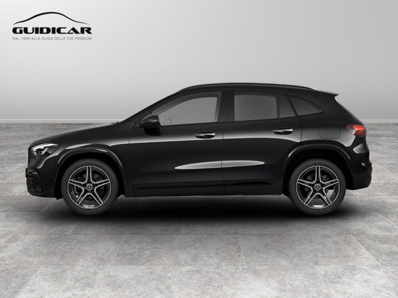 GuidiCar - MERCEDES BENZ NUOVA GLA 1 GLA 200 d Automatic 4MATIC AMG Line ADVANCED PLUS Nuovo