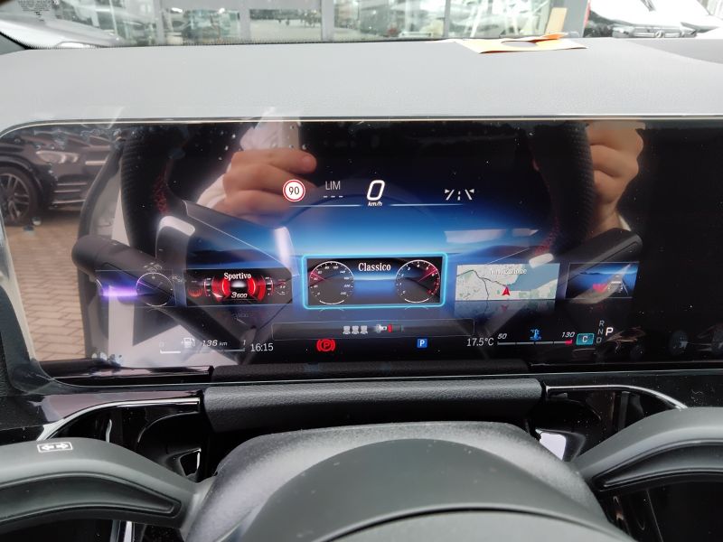 GuidiCar - MERCEDES BENZ NUOVA GLA 1 GLA 200 d automatic AMG Line ADVANCED PLUS Nuovo