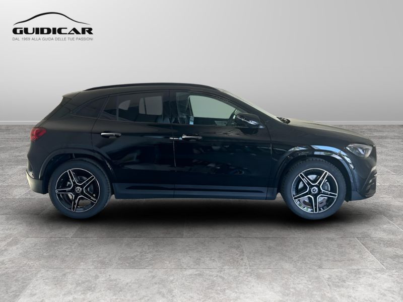 GuidiCar - MERCEDES BENZ NUOVA GLA 1 GLA 200 d automatic AMG Line ADVANCED PLUS Nuovo