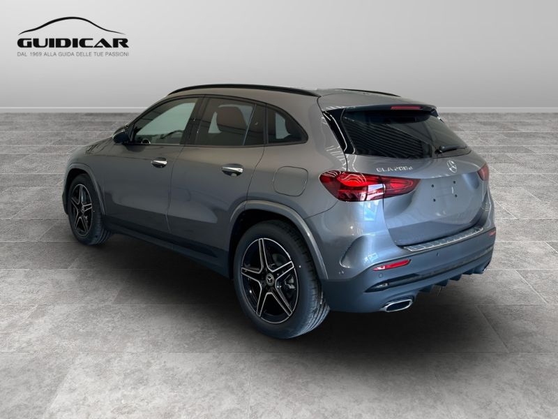 GuidiCar - MERCEDES BENZ NUOVA GLA 1 GLA 200 d automatic AMG Line ADVANCED PLUS Nuovo