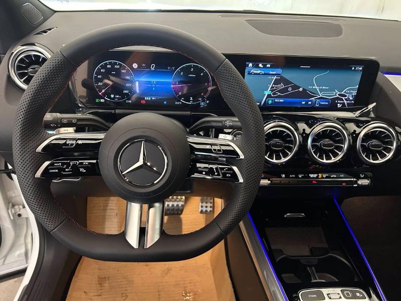 GuidiCar - MERCEDES BENZ NUOVA GLA 1 GLA 200 d automatic AMG Line ADVANCED PLUS Nuovo