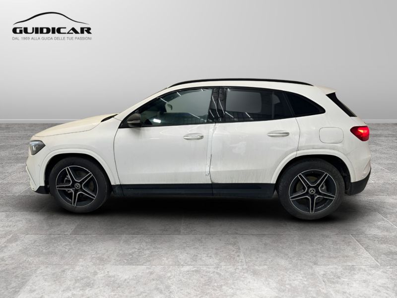 GuidiCar - MERCEDES BENZ NUOVA GLA 1 GLA 200 d automatic AMG Line ADVANCED PLUS Nuovo