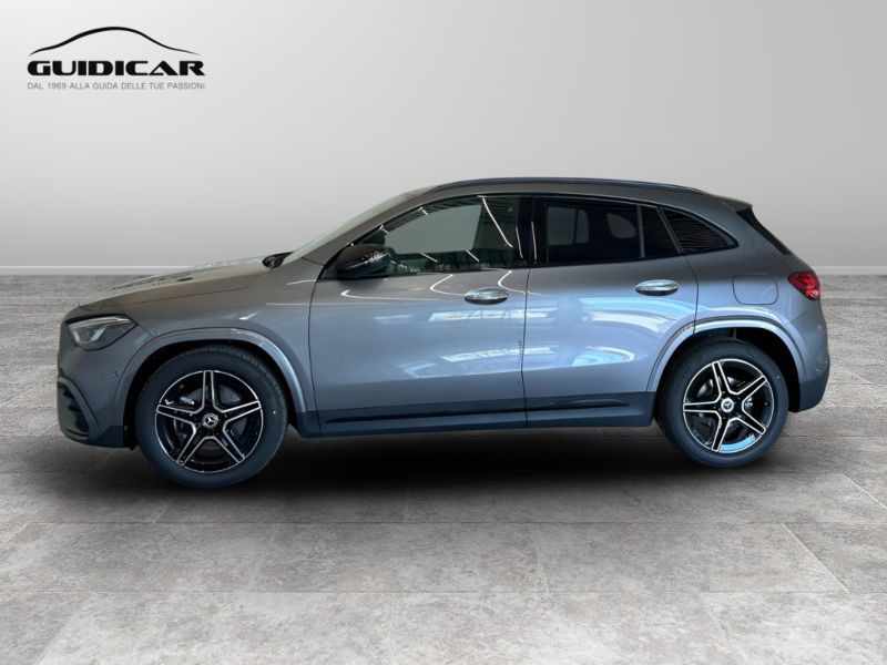 GuidiCar - MERCEDES BENZ NUOVA GLA 1 GLA 200 d automatic AMG Line ADVANCED PLUS Nuovo