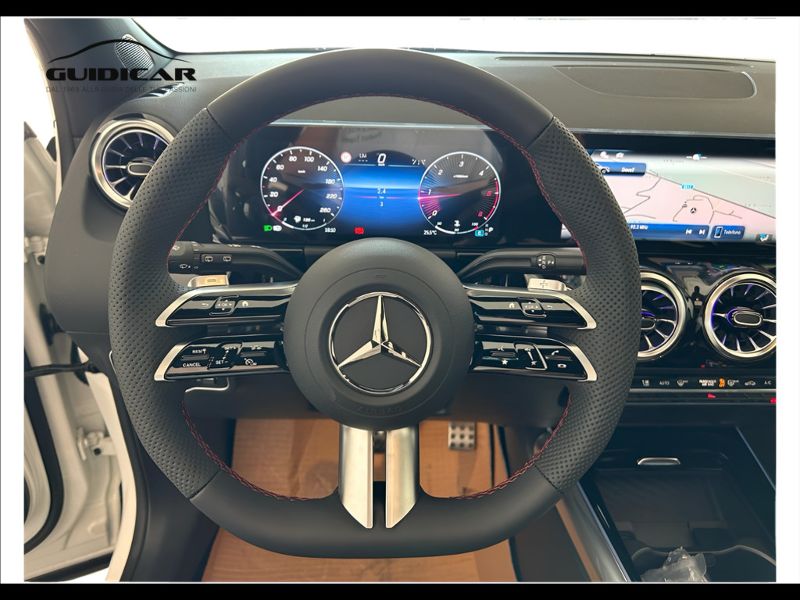GuidiCar - MERCEDES BENZ NUOVA GLA 1 GLA 200 d automatic AMG Line ADVANCED PLUS Nuovo