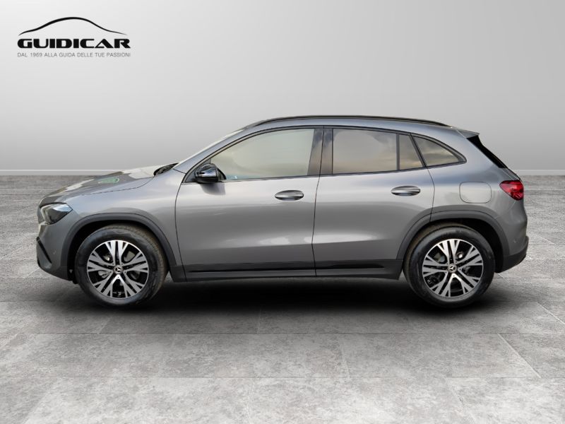 GuidiCar - MERCEDES BENZ NUOVA GLA 1 GLA 200 d automatic PROGRESSIVE ADVANCED Nuovo