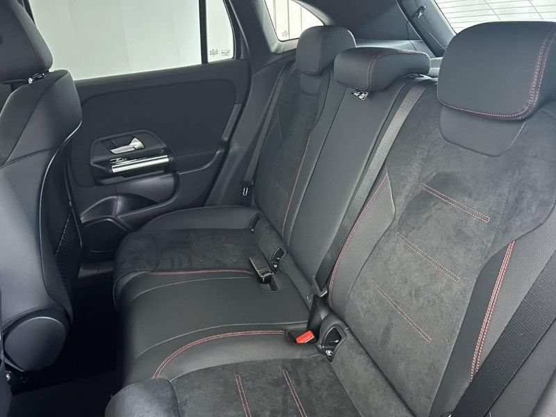 GuidiCar - MERCEDES BENZ NUOVA GLA 1 GLA 200 d automatic AMG Line ADVANCED PLUS Nuovo