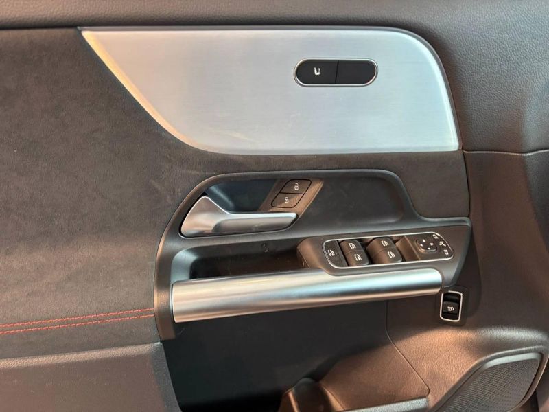GuidiCar - MERCEDES BENZ NUOVA GLA 1 GLA 200 d automatic AMG Line ADVANCED PLUS Nuovo