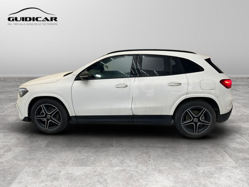 GuidiCar - MERCEDES BENZ NUOVA GLA 1 GLA 200 d automatic AMG Line ADVANCED PLUS Nuovo