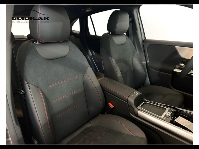 GuidiCar - MERCEDES BENZ NUOVA GLA 1 GLA 200 d automatic AMG Line ADVANCED PLUS Nuovo