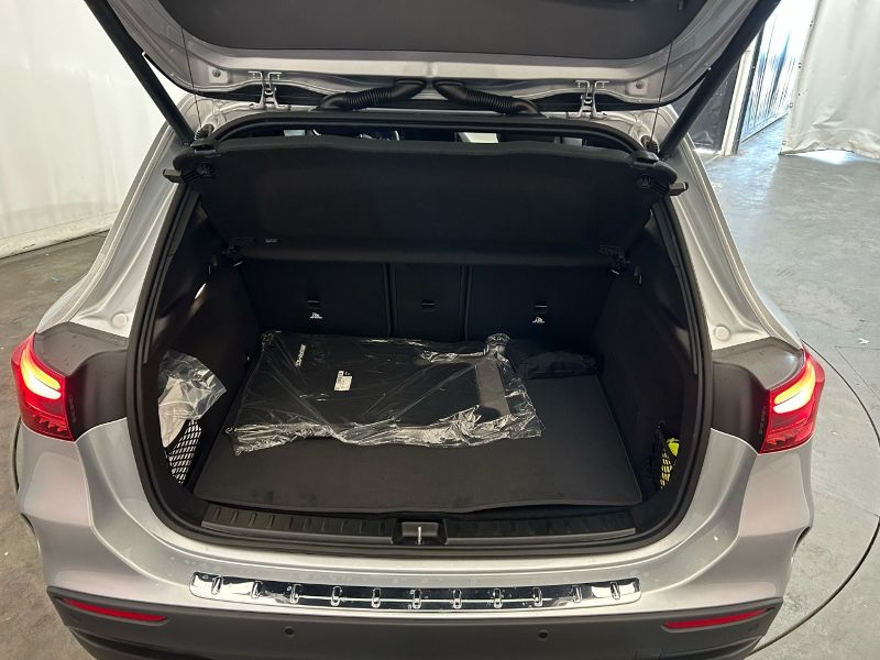 GuidiCar - MERCEDES BENZ NUOVA GLA 1 GLA 200 d automatic AMG Line ADVANCED PLUS Nuovo