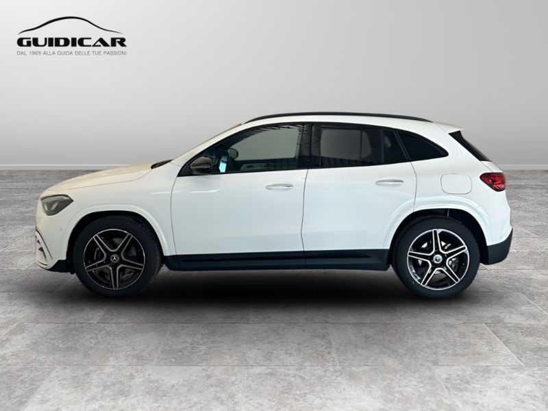 GuidiCar - MERCEDES BENZ NUOVA GLA 1 GLA 200 d automatic AMG Line ADVANCED PLUS Nuovo